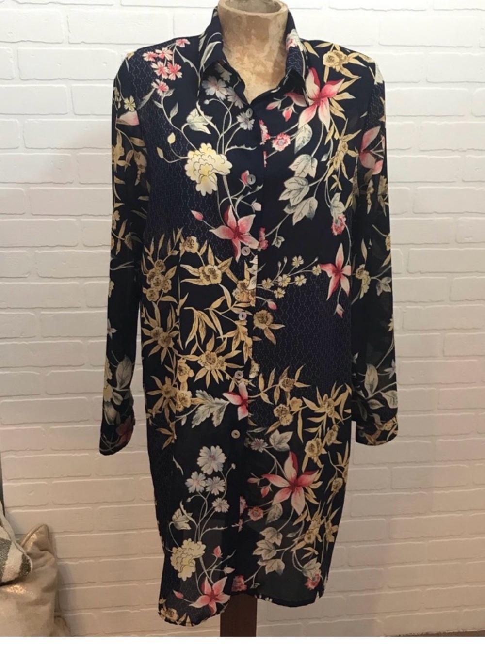 Vintage Cattrell Floral Button-Down Shirt Dress - 9/10